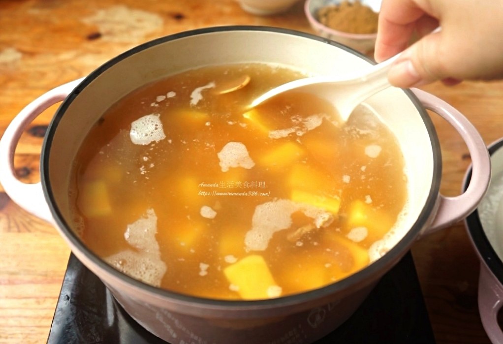 57號地瓜,Amanda食譜,地瓜湯,地瓜甜湯,地瓜薑湯,地瓜黑糖薑,甜湯,薑湯,薑湯料理,食譜,黑糖地瓜薑湯,黑糖薑湯 @Amanda生活美食料理