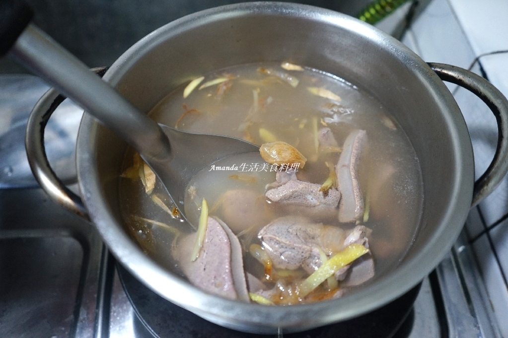 Amanda食譜,十分鐘上菜,台灣小吃,台灣美食,美食,薑絲豬肝湯,補鐵湯,豬內臟湯,豬肝,豬肝料理,豬肝湯,豬肝薑絲湯,食譜,養生湯 @Amanda生活美食料理 Amanda食譜,十分鐘上菜,台灣小吃,台灣美食,美食,薑絲豬肝湯,補鐵湯,豬內臟湯,豬肝,豬肝料理,豬肝湯,豬肝薑絲湯,食譜,養生湯 @Amanda生活美食料理