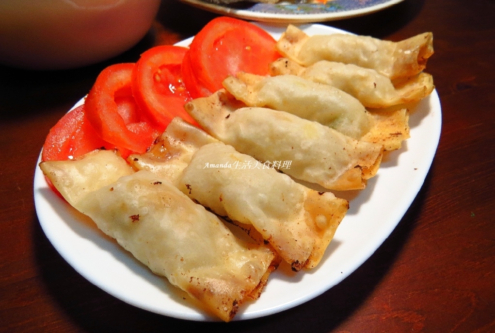 Amanda食譜,南瓜,南瓜捲,南瓜肉捲,年菜,肉餡,食譜,餛飩皮,黃金捲 @Amanda生活美食料理