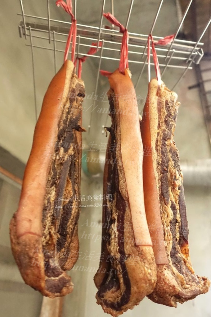 Amanda食譜,五花肉,五花肉醃漬,做臘肉,台式 臘肉做法,台式臘肉,台式臘肉做法,如何做臘肉,如何製作臘肉,年菜,正宗湖南臘肉做法,湖南臘肉,湖南臘肉做法,湖南臘肉製作,湖南臘肉食譜,腊肉做法,腊肉製作,臘肉,臘肉 作法,臘肉 做法,臘肉diy,臘肉作法,臘肉做法,臘肉制作,臘肉制作方法,臘肉怎麼做,臘肉的做法,臘肉製作,臘肉製作方法,臘肉製法,臘肉配方,臘肉醃料,臘肉食譜,臘肉香料配方,自制臘肉,自己做臘肉,自製臘肉,自製臘肉做法,自製臘肉食譜,蒜苗,蒜苗臘肉,蠟肉,製作臘肉,豬肉,醃漬,醃肉,醃臘肉,醃臘肉做法,醃臘肉配方,醃臘肉食譜,醃臘肉香料,醃製臘肉,食譜,香料,香料醃肉,鹹肉 @Amanda生活美食料理 Amanda食譜,五花肉,五花肉醃漬,做臘肉,台式 臘肉做法,台式臘肉,台式臘肉做法,如何做臘肉,如何製作臘肉,年菜,正宗湖南臘肉做法,湖南臘肉,湖南臘肉做法,湖南臘肉製作,湖南臘肉食譜,腊肉做法,腊肉製作,臘肉,臘肉 作法,臘肉 做法,臘肉diy,臘肉作法,臘肉做法,臘肉制作,臘肉制作方法,臘肉怎麼做,臘肉的做法,臘肉製作,臘肉製作方法,臘肉製法,臘肉配方,臘肉醃料,臘肉食譜,臘肉香料配方,自制臘肉,自己做臘肉,自製臘肉,自製臘肉做法,自製臘肉食譜,蒜苗,蒜苗臘肉,蠟肉,製作臘肉,豬肉,醃漬,醃肉,醃臘肉,醃臘肉做法,醃臘肉配方,醃臘肉食譜,醃臘肉香料,醃製臘肉,食譜,香料,香料醃肉,鹹肉 @Amanda生活美食料理
