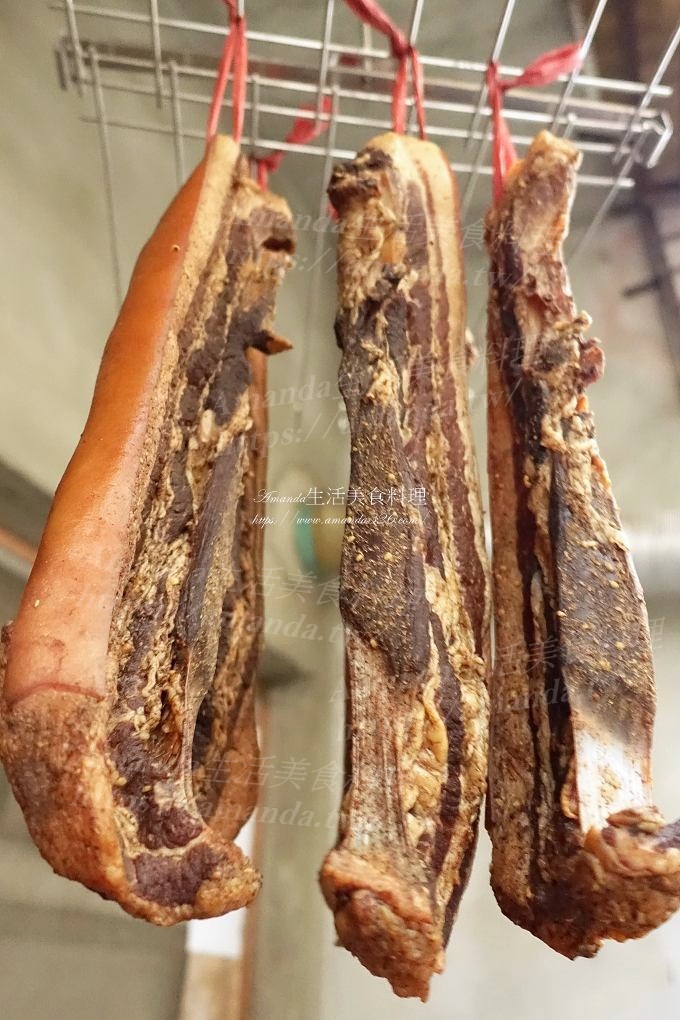 Amanda食譜,五花肉,五花肉醃漬,做臘肉,台式 臘肉做法,台式臘肉,台式臘肉做法,如何做臘肉,如何製作臘肉,年菜,正宗湖南臘肉做法,湖南臘肉,湖南臘肉做法,湖南臘肉製作,湖南臘肉食譜,腊肉做法,腊肉製作,臘肉,臘肉 作法,臘肉 做法,臘肉diy,臘肉作法,臘肉做法,臘肉制作,臘肉制作方法,臘肉怎麼做,臘肉的做法,臘肉製作,臘肉製作方法,臘肉製法,臘肉配方,臘肉醃料,臘肉食譜,臘肉香料配方,自制臘肉,自己做臘肉,自製臘肉,自製臘肉做法,自製臘肉食譜,蒜苗,蒜苗臘肉,蠟肉,製作臘肉,豬肉,醃漬,醃肉,醃臘肉,醃臘肉做法,醃臘肉配方,醃臘肉食譜,醃臘肉香料,醃製臘肉,食譜,香料,香料醃肉,鹹肉 @Amanda生活美食料理 Amanda食譜,五花肉,五花肉醃漬,做臘肉,台式 臘肉做法,台式臘肉,台式臘肉做法,如何做臘肉,如何製作臘肉,年菜,正宗湖南臘肉做法,湖南臘肉,湖南臘肉做法,湖南臘肉製作,湖南臘肉食譜,腊肉做法,腊肉製作,臘肉,臘肉 作法,臘肉 做法,臘肉diy,臘肉作法,臘肉做法,臘肉制作,臘肉制作方法,臘肉怎麼做,臘肉的做法,臘肉製作,臘肉製作方法,臘肉製法,臘肉配方,臘肉醃料,臘肉食譜,臘肉香料配方,自制臘肉,自己做臘肉,自製臘肉,自製臘肉做法,自製臘肉食譜,蒜苗,蒜苗臘肉,蠟肉,製作臘肉,豬肉,醃漬,醃肉,醃臘肉,醃臘肉做法,醃臘肉配方,醃臘肉食譜,醃臘肉香料,醃製臘肉,食譜,香料,香料醃肉,鹹肉 @Amanda生活美食料理