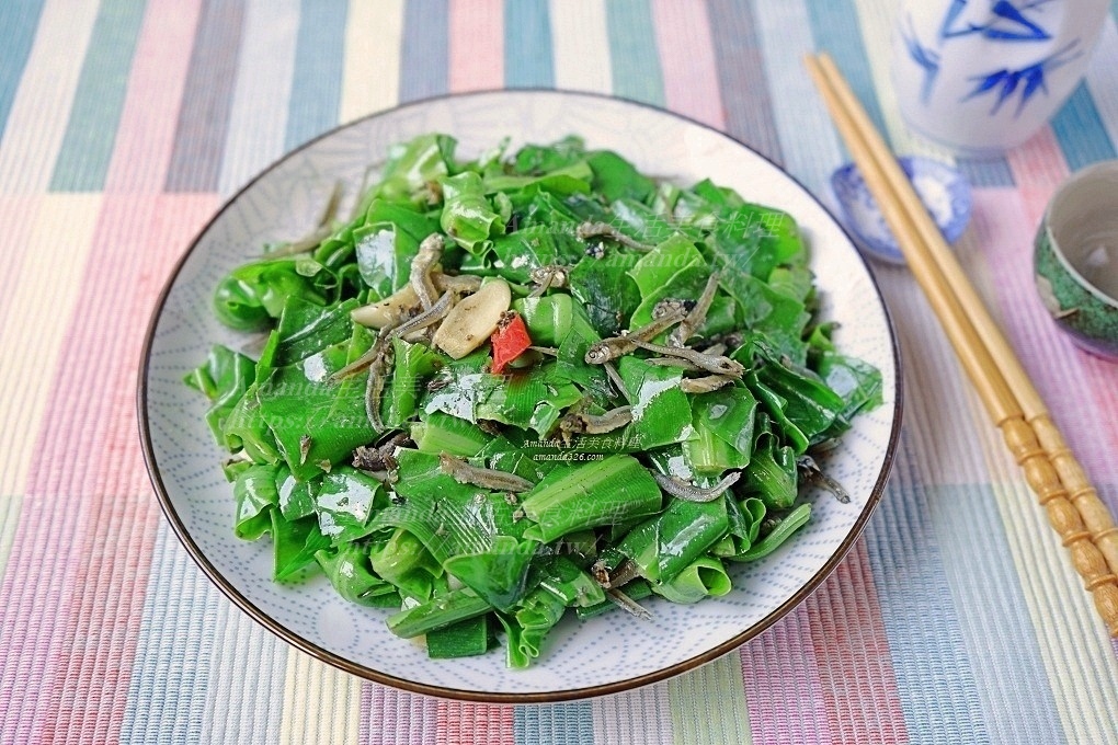 Amanda食譜,三蘇料理,三蘇菜,十分鐘上菜,台灣美食,如何炒山蘇,小魚乾,小魚乾泡多久,小魚乾泡多久,小魚乾炒山蘇,小魚山蘇,山苏菜,山蔬料理,山蔬料理,山蘇,山蘇 料理,山蘇 食譜,山蘇小魚乾,山蘇小魚料理,山蘇怎麼切,山蘇怎麼切,山蘇怎麼洗,山蘇怎麼炒,山蘇怎麼煮,山蘇怎麼煮,山蘇怎麼處理,山蘇料理,山蘇炒小魚乾,山蘇炒法,山蘇炒肉絲,山蘇菜,山蘇處理,山蘇食譜,川七炒小魚乾,快炒,海鮮,清炒山蘇,炒三蘇,炒山蘇,炒山蘇 小魚乾,炒山蘇 豆豉,炒山蘇 食譜,炒山蘇做法,炒山蘇小魚乾,炒山蘇料理,炒山蘇的做法,炒山蘇豆豉,熱炒,野菜,食譜 @Amanda生活美食料理