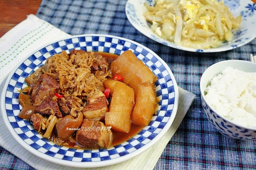 滷五花肉,滷豬皮,滷高麗菜乾,白蘿蔔滷肉,菜乾,菜乾滷肉,菜干滷肉,蘿蔔控肉,蘿蔔滷肉,食譜,高麗菜乾,高麗菜乾料理,高麗菜乾滷肉,高麗菜干,高麗菜干做法,高麗菜干料理,高麗菜干滷肉,高麗菜干製作,高麗菜滷,高麗菜滷三層肉,高麗菜滷肉 @Amanda生活美食料理