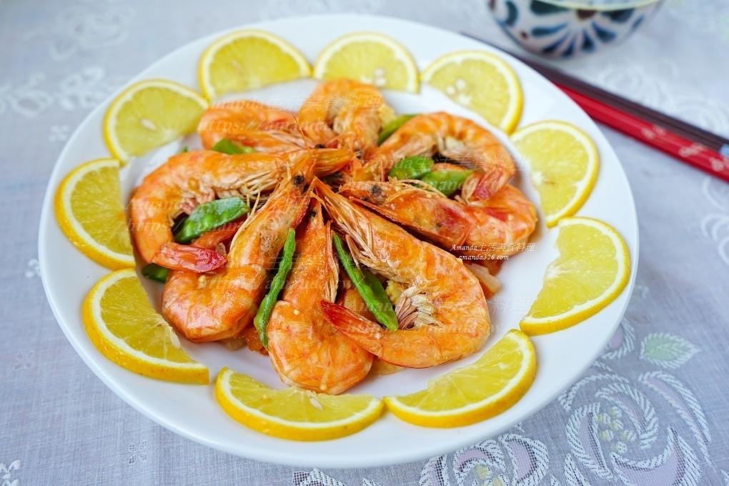 十分鐘上菜,十分鐘料理,年菜,年菜食譜,氣炸做年菜,氣炸年菜,氣炸料理,氣炸蝦,氣炸鍋年菜,氣炸食譜,海鮮,烤蝦,茄汁炒蝦,茄汁鮮蝦,食譜 @Amanda生活美食料理
