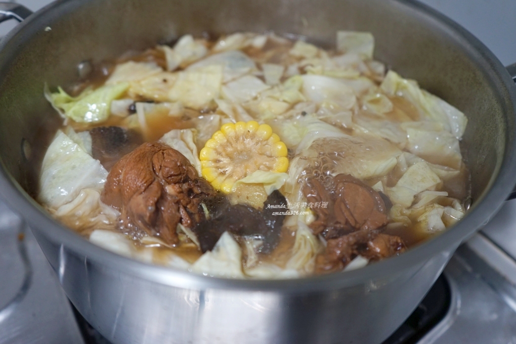 老菜脯蔬菜雞湯,老菜脯雞湯,老菜脯雞湯鍋,菜脯雞,菜脯雞蔬菜鍋,菜脯雞鍋 @Amanda生活美食料理