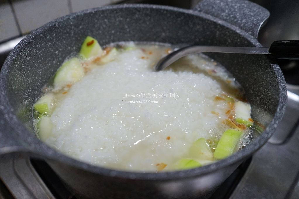 絲瓜稀飯,絲瓜豬肝稀飯,絲瓜豬肝粥,豬肝稀飯,豬肝粥,豬肝絲瓜粥,食譜,鹹粥 @Amanda生活美食料理 絲瓜稀飯,絲瓜豬肝稀飯,絲瓜豬肝粥,豬肝稀飯,豬肝粥,豬肝絲瓜粥,食譜,鹹粥 @Amanda生活美食料理