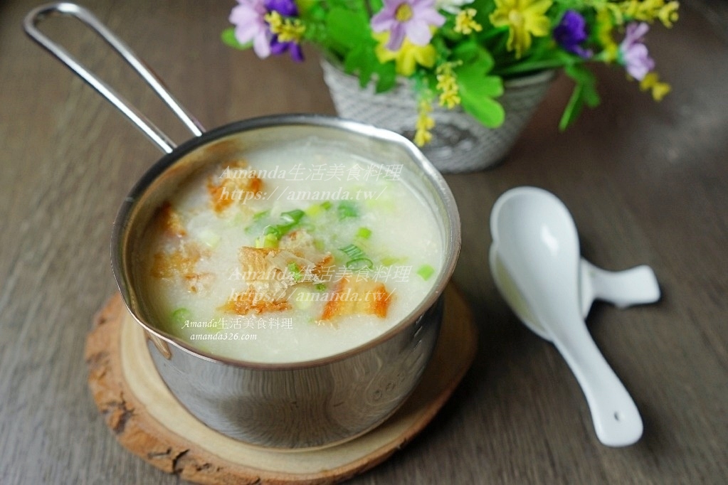 一鍋煮,十分鐘上菜,台灣小吃,廣東皮蛋瘦肉粥食譜,快速煮粥,早餐,爐火煮粥,牛奶鍋,瓦斯爐煮粥,瘦肉粥,瘦肉粥怎麼煮,瘦肉粥電鍋,皮蛋瘦肉,皮蛋瘦肉，廣東粥,皮蛋瘦肉粥 作法,皮蛋瘦肉粥 做法,皮蛋瘦肉粥一人份,皮蛋瘦肉粥作法,皮蛋瘦肉粥做法,皮蛋瘦肉粥可以加什麼,皮蛋瘦肉粥料理,皮蛋瘦肉粥煮法,皮蛋瘦肉粥秘訣,皮蛋瘦肉粥簡單做法,皮蛋瘦肉粥電鍋,皮蛋瘦肉粥食譜,皮蛋粥,皮蛋粥煮法,電鍋煮皮蛋瘦肉粥,電鍋皮蛋瘦肉粥,食譜 @Amanda生活美食料理