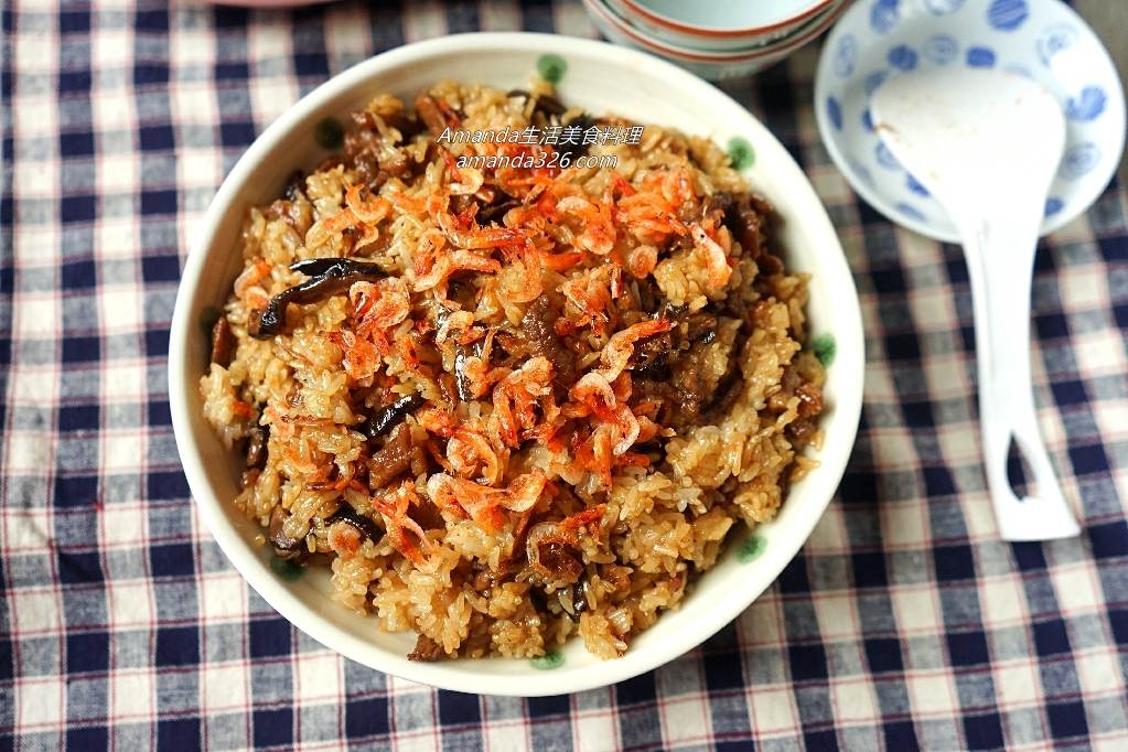 台灣小吃,台灣美食,壓力鍋料理,壓力鍋煮油飯,壓力鍋煮飯比例,年菜,年菜食譜,微電腦壓力鍋,櫻花蝦油飯,油飯,美食,電子壓力鍋煮飯,電子鍋煮油飯,電子鍋煮糯米,食譜 @Amanda生活美食料理 台灣小吃,台灣美食,壓力鍋料理,壓力鍋煮油飯,壓力鍋煮飯比例,年菜,年菜食譜,微電腦壓力鍋,櫻花蝦油飯,油飯,美食,電子壓力鍋煮飯,電子鍋煮油飯,電子鍋煮糯米,食譜 @Amanda生活美食料理