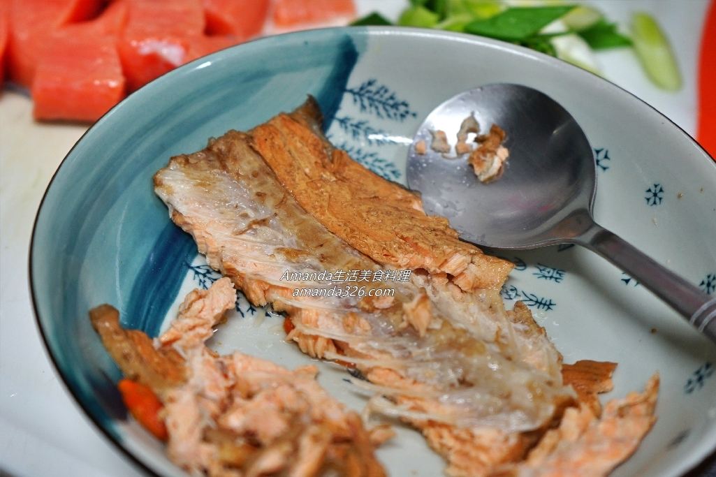 老菜脯鮭魚蛤蜊湯,菜脯海鮮湯,菜脯鮭魚,菜脯鮭魚蛤蜊,菜脯鮭魚蛤蜊湯,食譜,鮭魚蛤蜊湯 @Amanda生活美食料理