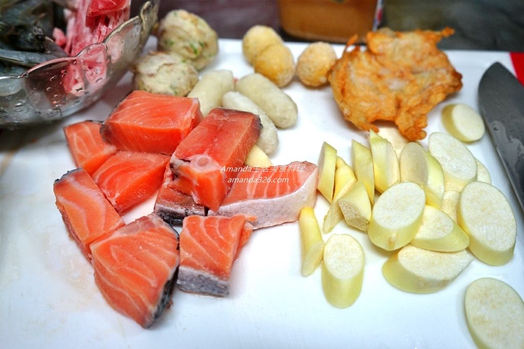 味噌鍋,海鮮味噌鍋,火鍋,食譜,魚鍋,鮭魚味噌鍋,鮭魚鮮蝦味噌鍋,鮮蝦味噌鍋,鮮蝦鍋 @Amanda生活美食料理 味噌鍋,海鮮味噌鍋,火鍋,食譜,魚鍋,鮭魚味噌鍋,鮭魚鮮蝦味噌鍋,鮮蝦味噌鍋,鮮蝦鍋 @Amanda生活美食料理