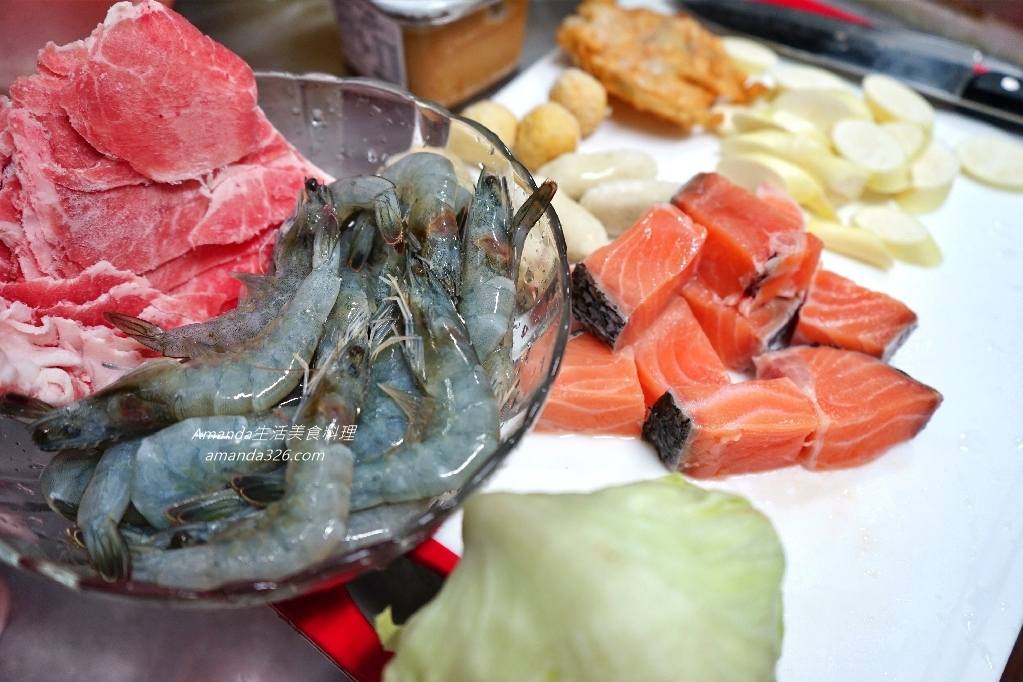 味噌鍋,海鮮味噌鍋,火鍋,食譜,魚鍋,鮭魚味噌鍋,鮭魚鮮蝦味噌鍋,鮮蝦味噌鍋,鮮蝦鍋 @Amanda生活美食料理 味噌鍋,海鮮味噌鍋,火鍋,食譜,魚鍋,鮭魚味噌鍋,鮭魚鮮蝦味噌鍋,鮮蝦味噌鍋,鮮蝦鍋 @Amanda生活美食料理