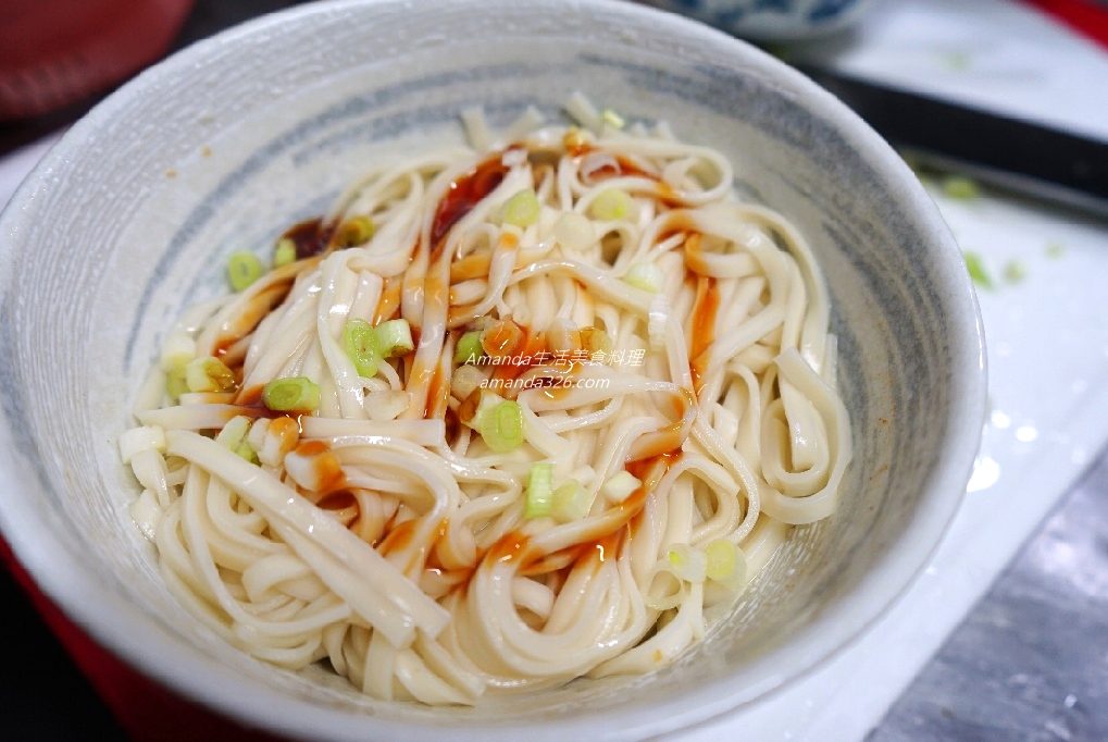 乾拌榨菜肉絲麵,乾拌麵,乾麵,十分鐘上菜,台灣小吃,拌麵,榨菜乾拌麵,榨菜乾麵,榨菜肉絲,榨菜肉絲乾麵,榨菜肉絲乾麵做法,榨菜肉絲麵,榨菜肉絲麵 食譜,榨菜肉絲麵做法,食譜 @Amanda生活美食料理