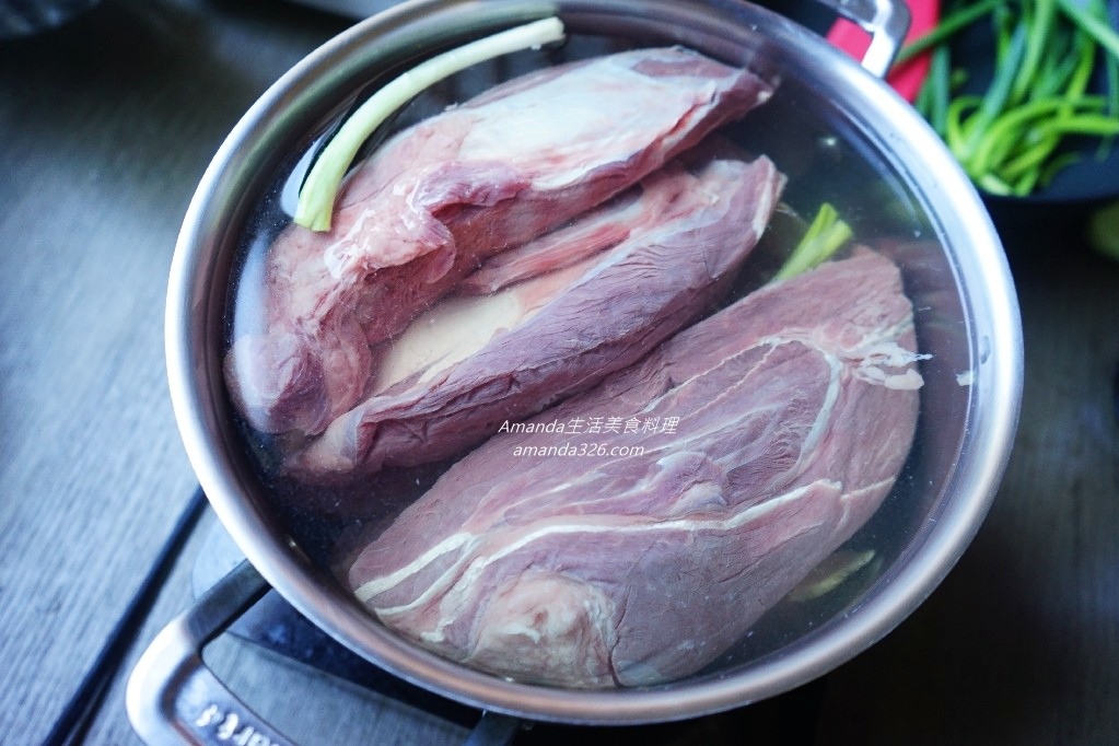 Amanda食譜,costco,台灣小吃,好市多,好市多牛腱,好市多牛腱心料理,好是多牛肉,好是多牛腱,小吃,滷味,滷牛肉,滷牛肉做法,滷牛肉沾醬,滷牛腱,滷牛腱 食譜,滷牛腱做法,滷牛腱秘訣,滷牛腱豆瓣醬,牛肉,牛肉食譜,牛腱心,牛腱心料理,牛腱料理,紅燒牛腱,紅燒牛腱心,紅燒牛腱料理,紅燒牛腱的做法,美國牛,美國牛腱,食譜 @Amanda生活美食料理