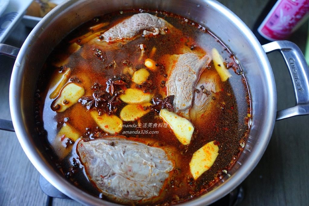 Amanda食譜,costco,台灣小吃,好市多,好市多牛腱,好市多牛腱心料理,好是多牛肉,好是多牛腱,小吃,滷味,滷牛肉,滷牛肉做法,滷牛肉沾醬,滷牛腱,滷牛腱 食譜,滷牛腱做法,滷牛腱秘訣,滷牛腱豆瓣醬,牛肉,牛肉食譜,牛腱心,牛腱心料理,牛腱料理,紅燒牛腱,紅燒牛腱心,紅燒牛腱料理,紅燒牛腱的做法,美國牛,美國牛腱,食譜 @Amanda生活美食料理