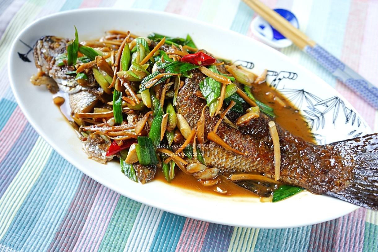 Amanda食譜,切塊鱸魚,海鮮,紅燒魚,紅燒鱸魚,紅燒鱸魚塊,紅燒鱸魚怎麼做,紅燒鱸魚料理,紅燒鱸魚片料理,食譜,魚料理,鱸魚切塊,鱸魚紅燒 @Amanda生活美食料理