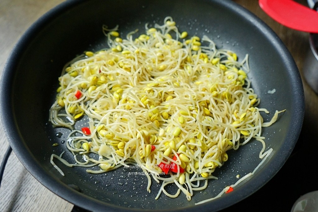 Amanda食譜,十分鐘上菜,挑選黃豆芽,清炒黃豆芽,炒大豆芽菜,炒芽菜,炒豆芽菜,炒黃豆芽,炒黃豆芽菜,芽菜,芽菜料理,蒜炒豆芽菜,蒜炒黃豆芽,蔬菜,蔬食,豆芽炒什么好吃,豆芽菜怎麼炒,食譜,黃豆芽,黃豆芽 料理,黃豆芽 食譜,黃豆芽怎麼炒,黃豆芽怎麼煮,黃豆芽挑選,黃豆芽料理,黃豆芽料理方式,黃豆芽料理炒,黃豆芽炒什麼,黃豆芽炒多久,黃豆芽菜料理 @Amanda生活美食料理 Amanda食譜,十分鐘上菜,挑選黃豆芽,清炒黃豆芽,炒大豆芽菜,炒芽菜,炒豆芽菜,炒黃豆芽,炒黃豆芽菜,芽菜,芽菜料理,蒜炒豆芽菜,蒜炒黃豆芽,蔬菜,蔬食,豆芽炒什么好吃,豆芽菜怎麼炒,食譜,黃豆芽,黃豆芽 料理,黃豆芽 食譜,黃豆芽怎麼炒,黃豆芽怎麼煮,黃豆芽挑選,黃豆芽料理,黃豆芽料理方式,黃豆芽料理炒,黃豆芽炒什麼,黃豆芽炒多久,黃豆芽菜料理 @Amanda生活美食料理