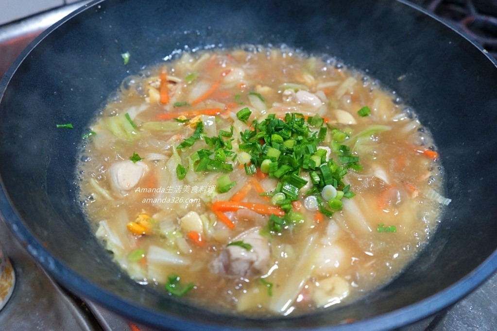 Amanda食譜,櫻花蝦蔬菜燴飯,櫻花蝦雞肉燴飯,櫻花蝦雞肉羹,櫻花蝦雞肉蔬菜羹,蔬菜雞肉燴飯,蔬菜雞肉羹,雞湯,雞肉蔬菜燴飯,雞肉蔬菜羹,雞胸肉蔬菜燴飯,雞胸蔬菜羹,食譜 @Amanda生活美食料理