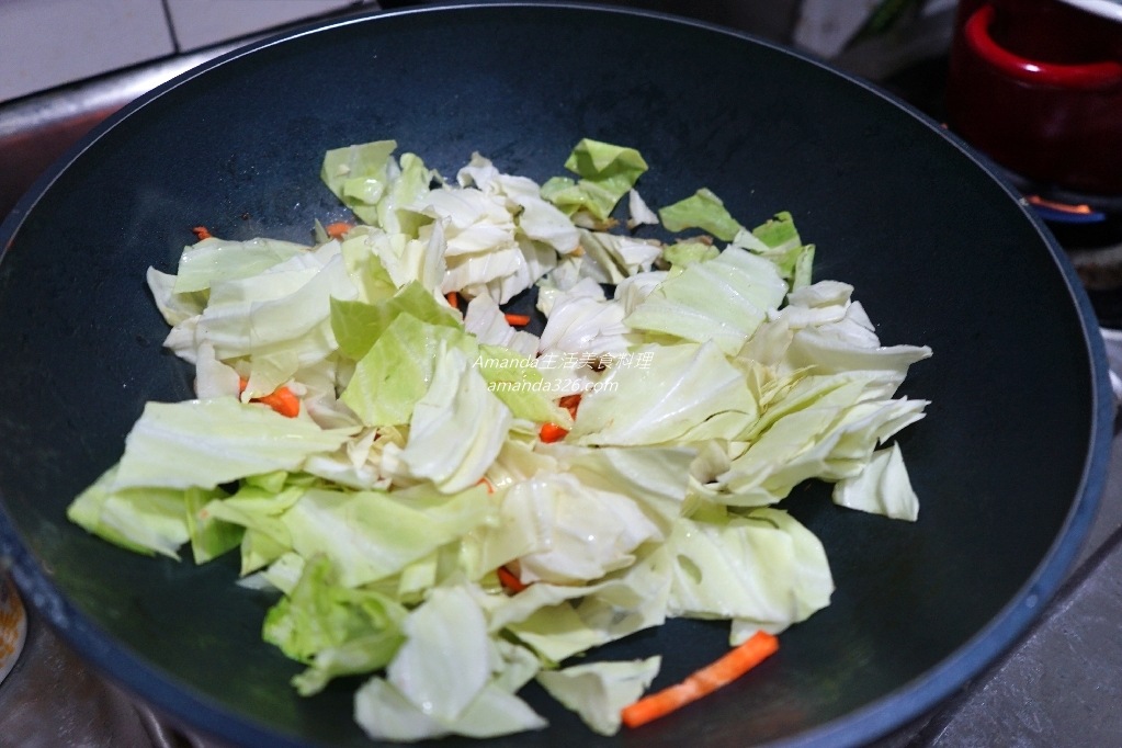 Amanda食譜,櫻花蝦蔬菜燴飯,櫻花蝦雞肉燴飯,櫻花蝦雞肉羹,櫻花蝦雞肉蔬菜羹,蔬菜雞肉燴飯,蔬菜雞肉羹,雞湯,雞肉蔬菜燴飯,雞肉蔬菜羹,雞胸肉蔬菜燴飯,雞胸蔬菜羹,食譜 @Amanda生活美食料理