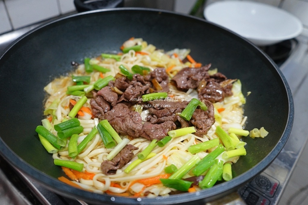 十分鐘上菜,台式炒麵,台式炒麵 食譜,台式炒麵作法,台式炒麵做法,台式炒麵的做法,炒白麵,炒白麵條,炒麵,炒麵作法,炒麵做法白麵,牛肉 炒麵,牛肉炒麵,牛肉炒麵 做法,牛肉炒麵 食譜,牛肉炒麵作法,牛肉炒麵做法,牛肉炒麵的做法,白麵條炒麵,白麵炒麵,食譜 @Amanda生活美食料理 十分鐘上菜,台式炒麵,台式炒麵 食譜,台式炒麵作法,台式炒麵做法,台式炒麵的做法,炒白麵,炒白麵條,炒麵,炒麵作法,炒麵做法白麵,牛肉 炒麵,牛肉炒麵,牛肉炒麵 做法,牛肉炒麵 食譜,牛肉炒麵作法,牛肉炒麵做法,牛肉炒麵的做法,白麵條炒麵,白麵炒麵,食譜 @Amanda生活美食料理