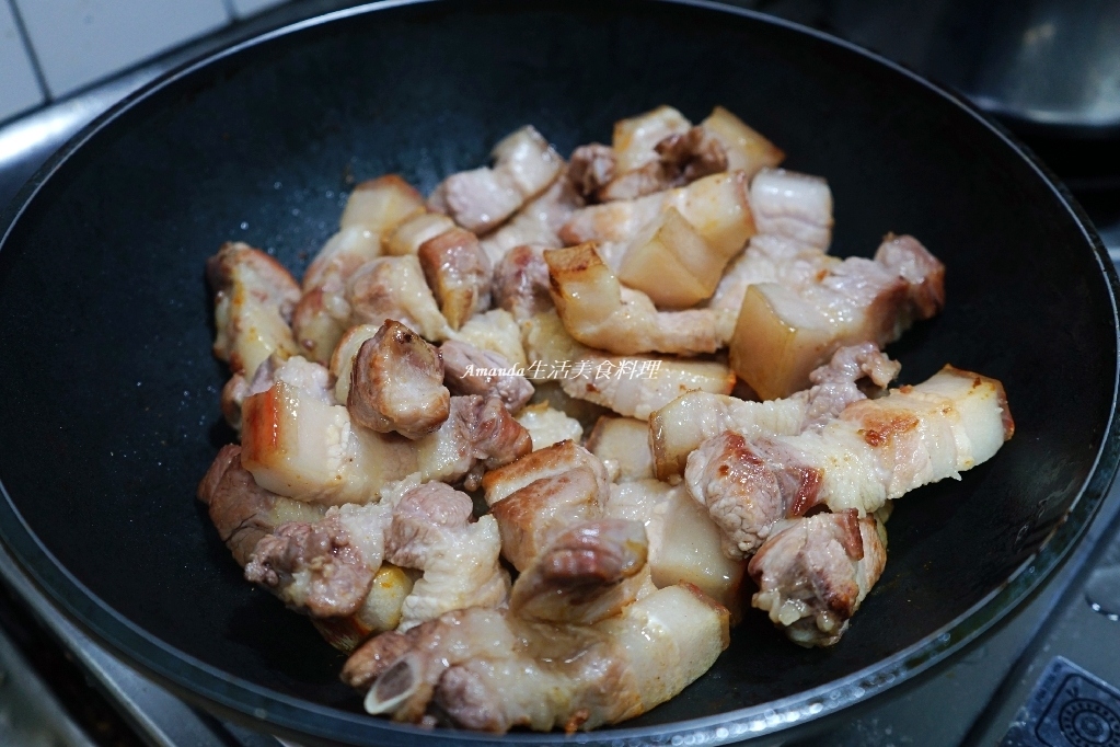 Amanda食譜,桂竹筍,桂竹筍 滷肉,桂竹筍料理,桂竹筍滷三層肉,桂竹筍滷五花肉,桂竹筍滷肉,桂竹筍滷肉做法,桂竹筍燒肉,桂竹筍紅燒肉,桂竹筍魯五花肉,滷三層肉,滷五花肉,滷桂竹筍,滷桂竹筍五花肉,滷肉,滷肉料理,竹筍滷三層肉,竹筍滷肉,竹筍燒肉,紅燒肉,紅燒豬肉,豬肉料理,豬肉滷桂竹筍,食譜,麻竹筍滷肉 @Amanda生活美食料理