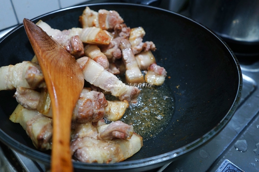 Amanda食譜,桂竹筍,桂竹筍 滷肉,桂竹筍料理,桂竹筍滷三層肉,桂竹筍滷五花肉,桂竹筍滷肉,桂竹筍滷肉做法,桂竹筍燒肉,桂竹筍紅燒肉,桂竹筍魯五花肉,滷三層肉,滷五花肉,滷桂竹筍,滷桂竹筍五花肉,滷肉,滷肉料理,竹筍滷三層肉,竹筍滷肉,竹筍燒肉,紅燒肉,紅燒豬肉,豬肉料理,豬肉滷桂竹筍,食譜,麻竹筍滷肉 @Amanda生活美食料理