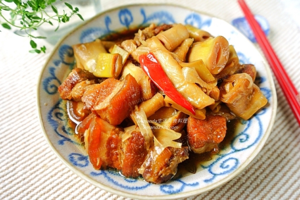 Amanda食譜,桂竹筍,桂竹筍 滷肉,桂竹筍料理,桂竹筍滷三層肉,桂竹筍滷五花肉,桂竹筍滷肉,桂竹筍滷肉做法,桂竹筍燒肉,桂竹筍紅燒肉,桂竹筍魯五花肉,滷三層肉,滷五花肉,滷桂竹筍,滷桂竹筍五花肉,滷肉,滷肉料理,竹筍滷三層肉,竹筍滷肉,竹筍燒肉,紅燒肉,紅燒豬肉,豬肉料理,豬肉滷桂竹筍,食譜,麻竹筍滷肉 @Amanda生活美食料理