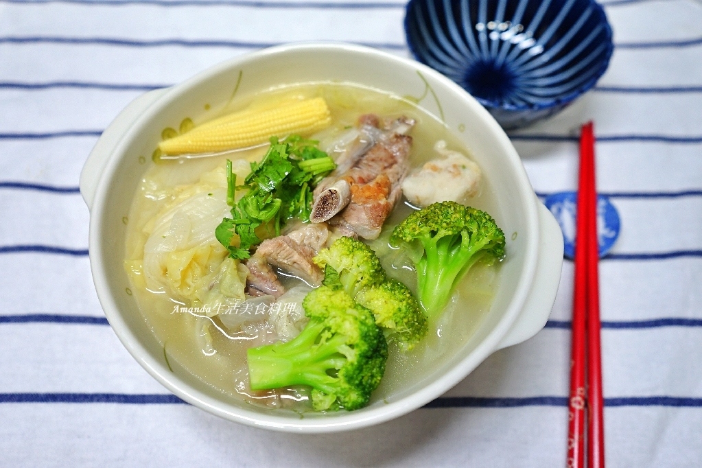 乳白湯,排骨乳白湯,排骨湯,濃郁火鍋湯,火鍋湯,豚骨湯,豬骨湯底 @Amanda生活美食料理 乳白湯,排骨乳白湯,排骨湯,濃郁火鍋湯,火鍋湯,豚骨湯,豬骨湯底 @Amanda生活美食料理