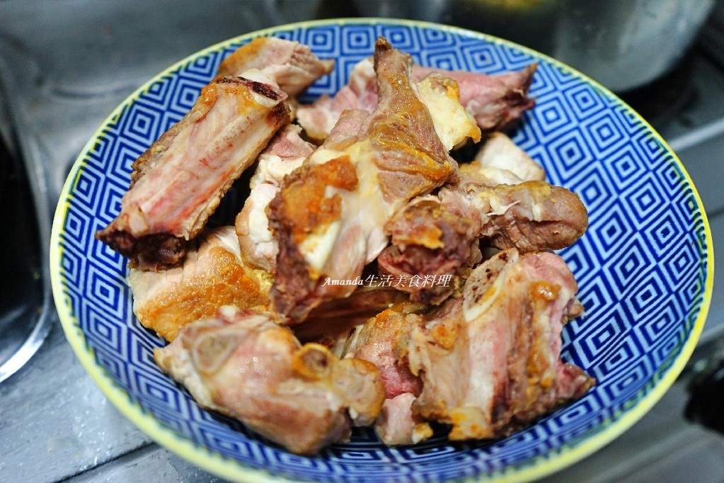 Amanda食譜,排骨 湯,排骨蔬菜湯,濃郁排骨湯,蒜味排骨湯,蒜味排骨蔬菜湯,蒜酥排骨湯,蒜酥蔬菜排骨湯,蒜酥蔬菜肉湯,蒜頭排骨湯食譜,蒜頭蔬菜湯,蒜頭酥煮湯,蔬菜排骨湯,蔬菜肉湯,食譜 @Amanda生活美食料理 Amanda食譜,排骨 湯,排骨蔬菜湯,濃郁排骨湯,蒜味排骨湯,蒜味排骨蔬菜湯,蒜酥排骨湯,蒜酥蔬菜排骨湯,蒜酥蔬菜肉湯,蒜頭排骨湯食譜,蒜頭蔬菜湯,蒜頭酥煮湯,蔬菜排骨湯,蔬菜肉湯,食譜 @Amanda生活美食料理