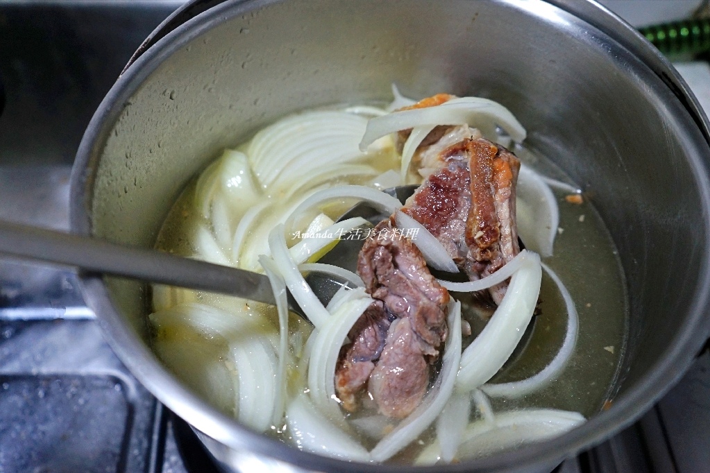 Amanda食譜,排骨 湯,排骨蔬菜湯,濃郁排骨湯,蒜味排骨湯,蒜味排骨蔬菜湯,蒜酥排骨湯,蒜酥蔬菜排骨湯,蒜酥蔬菜肉湯,蒜頭排骨湯食譜,蒜頭蔬菜湯,蒜頭酥煮湯,蔬菜排骨湯,蔬菜肉湯,食譜 @Amanda生活美食料理 Amanda食譜,排骨 湯,排骨蔬菜湯,濃郁排骨湯,蒜味排骨湯,蒜味排骨蔬菜湯,蒜酥排骨湯,蒜酥蔬菜排骨湯,蒜酥蔬菜肉湯,蒜頭排骨湯食譜,蒜頭蔬菜湯,蒜頭酥煮湯,蔬菜排骨湯,蔬菜肉湯,食譜 @Amanda生活美食料理