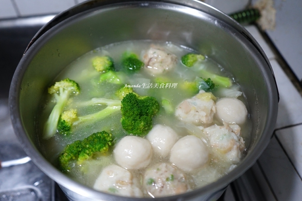 Amanda食譜,排骨 湯,排骨蔬菜湯,濃郁排骨湯,蒜味排骨湯,蒜味排骨蔬菜湯,蒜酥排骨湯,蒜酥蔬菜排骨湯,蒜酥蔬菜肉湯,蒜頭排骨湯食譜,蒜頭蔬菜湯,蒜頭酥煮湯,蔬菜排骨湯,蔬菜肉湯,食譜 @Amanda生活美食料理 Amanda食譜,排骨 湯,排骨蔬菜湯,濃郁排骨湯,蒜味排骨湯,蒜味排骨蔬菜湯,蒜酥排骨湯,蒜酥蔬菜排骨湯,蒜酥蔬菜肉湯,蒜頭排骨湯食譜,蒜頭蔬菜湯,蒜頭酥煮湯,蔬菜排骨湯,蔬菜肉湯,食譜 @Amanda生活美食料理