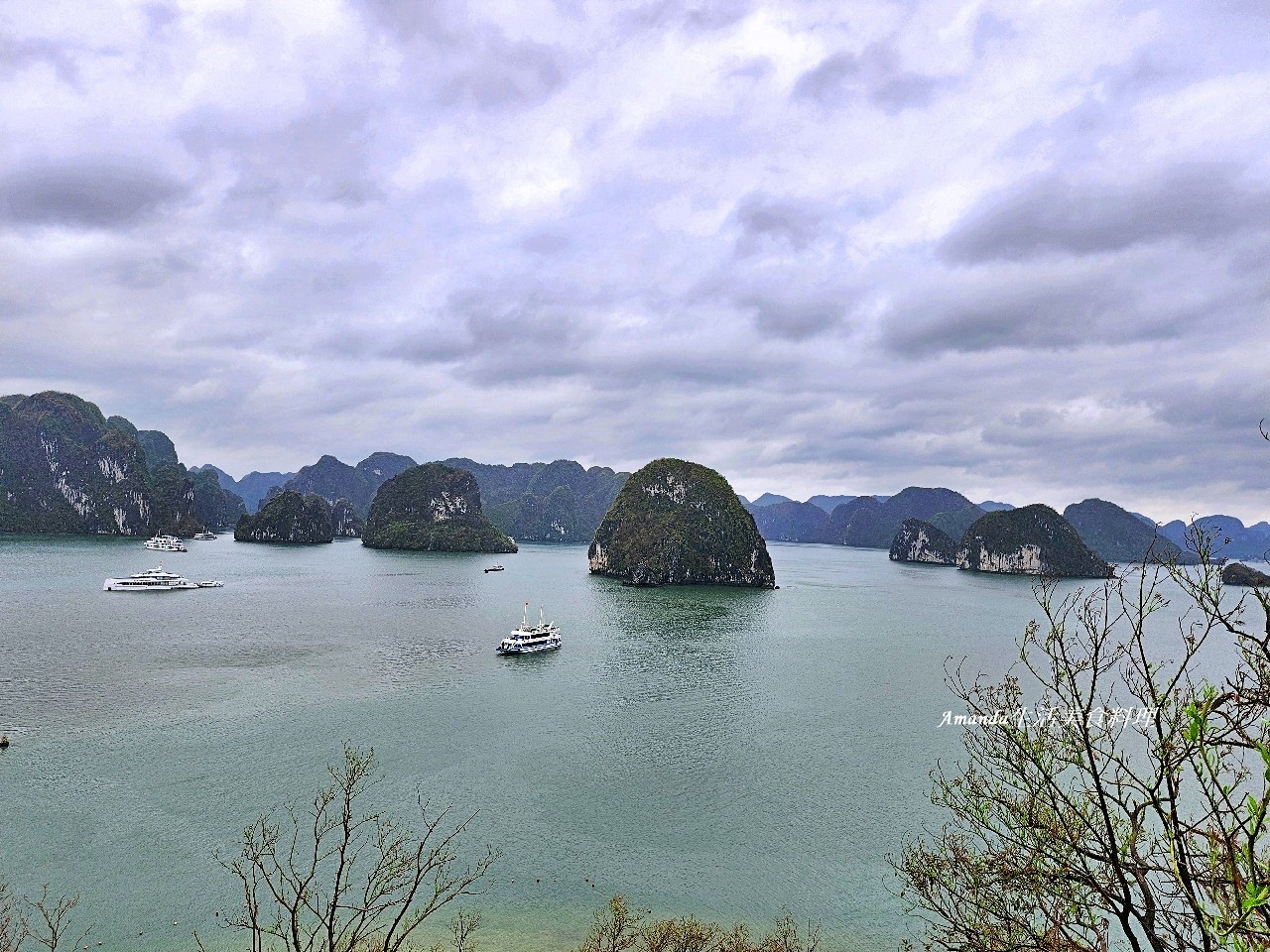 TITOP島,下龍灣,下龍灣 快艇,下龍灣 英雄島,下龍灣快艇,下龍灣快艇值得嗎,下龍灣快艇費用,下龍灣景點,下龍灣英雄島,下龍灣郵輪,世界自然遺產,北越下龍灣,北越郵輪,快艇遊下龍灣,英雄島,英雄島 越南,英雄島階梯,越南下龍灣,越南下龍灣世界自然遺產-TITOP島【英雄島】,越南快艇,越南景點,越南英雄島,郵輪下龍灣,郵輪旅行,驚奇洞郵輪 @Amanda生活美食料理 TITOP島,下龍灣,下龍灣 快艇,下龍灣 英雄島,下龍灣快艇,下龍灣快艇值得嗎,下龍灣快艇費用,下龍灣景點,下龍灣英雄島,下龍灣郵輪,世界自然遺產,北越下龍灣,北越郵輪,快艇遊下龍灣,英雄島,英雄島 越南,英雄島階梯,越南下龍灣,越南下龍灣世界自然遺產-TITOP島【英雄島】,越南快艇,越南景點,越南英雄島,郵輪下龍灣,郵輪旅行,驚奇洞郵輪 @Amanda生活美食料理