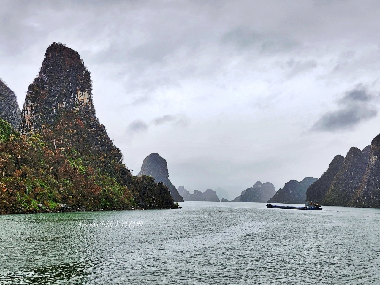 TITOP島,下龍灣,下龍灣 快艇,下龍灣 英雄島,下龍灣快艇,下龍灣快艇值得嗎,下龍灣快艇費用,下龍灣景點,下龍灣英雄島,下龍灣郵輪,世界自然遺產,北越下龍灣,北越郵輪,快艇遊下龍灣,英雄島,英雄島 越南,英雄島階梯,越南下龍灣,越南下龍灣世界自然遺產-TITOP島【英雄島】,越南快艇,越南景點,越南英雄島,郵輪下龍灣,郵輪旅行,驚奇洞郵輪 @Amanda生活美食料理 TITOP島,下龍灣,下龍灣 快艇,下龍灣 英雄島,下龍灣快艇,下龍灣快艇值得嗎,下龍灣快艇費用,下龍灣景點,下龍灣英雄島,下龍灣郵輪,世界自然遺產,北越下龍灣,北越郵輪,快艇遊下龍灣,英雄島,英雄島 越南,英雄島階梯,越南下龍灣,越南下龍灣世界自然遺產-TITOP島【英雄島】,越南快艇,越南景點,越南英雄島,郵輪下龍灣,郵輪旅行,驚奇洞郵輪 @Amanda生活美食料理