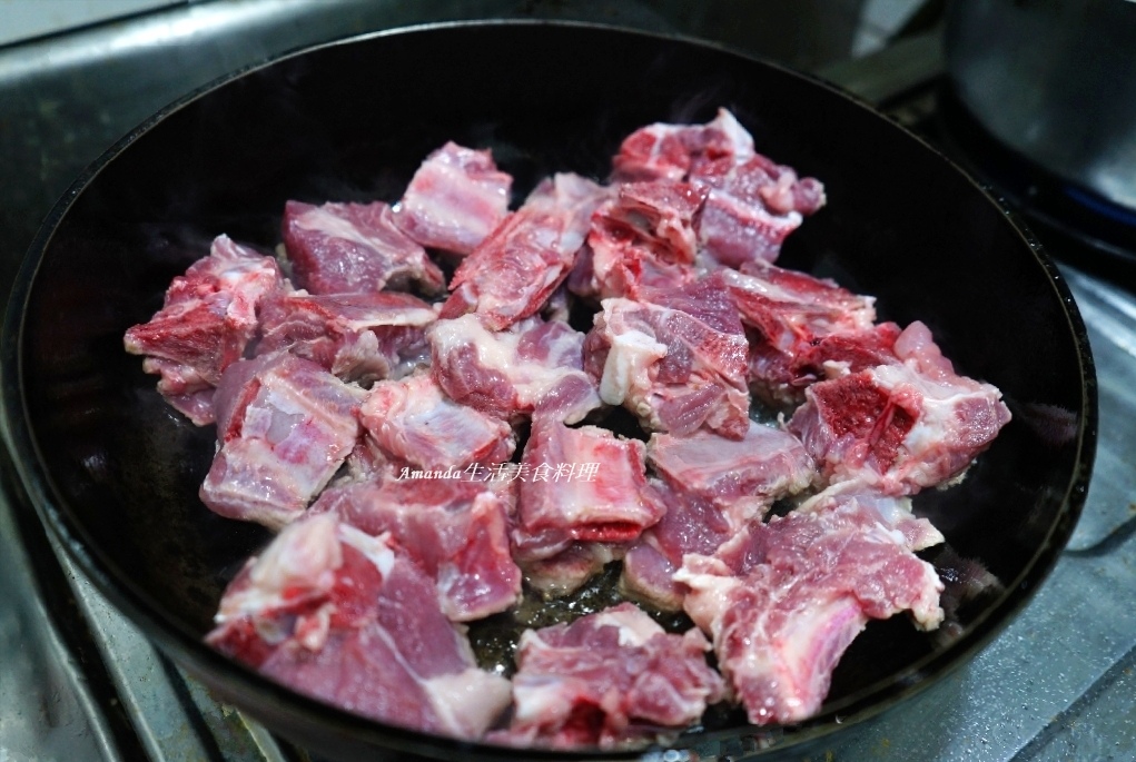 乳白湯,排骨乳白湯,排骨湯,濃郁火鍋湯,火鍋湯,豚骨湯,豬骨湯底 @Amanda生活美食料理 乳白湯,排骨乳白湯,排骨湯,濃郁火鍋湯,火鍋湯,豚骨湯,豬骨湯底 @Amanda生活美食料理