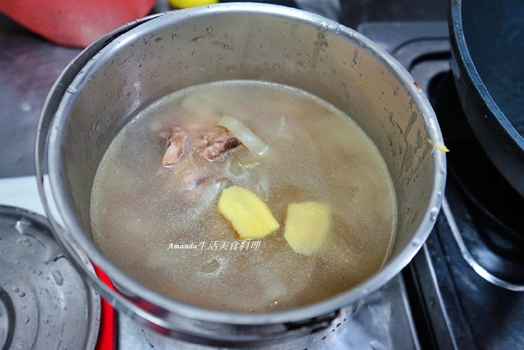 Amanda食譜,剝皮辣椒洋蔥雞湯,剝皮辣椒雞湯,剝皮辣椒雞湯洋蔥,洋蔥雞湯,胡瓜辣椒雞湯,花胡瓜雞湯,蔬菜雞湯,辣雞湯,雞湯,食譜 @Amanda生活美食料理 Amanda食譜,剝皮辣椒洋蔥雞湯,剝皮辣椒雞湯,剝皮辣椒雞湯洋蔥,洋蔥雞湯,胡瓜辣椒雞湯,花胡瓜雞湯,蔬菜雞湯,辣雞湯,雞湯,食譜 @Amanda生活美食料理