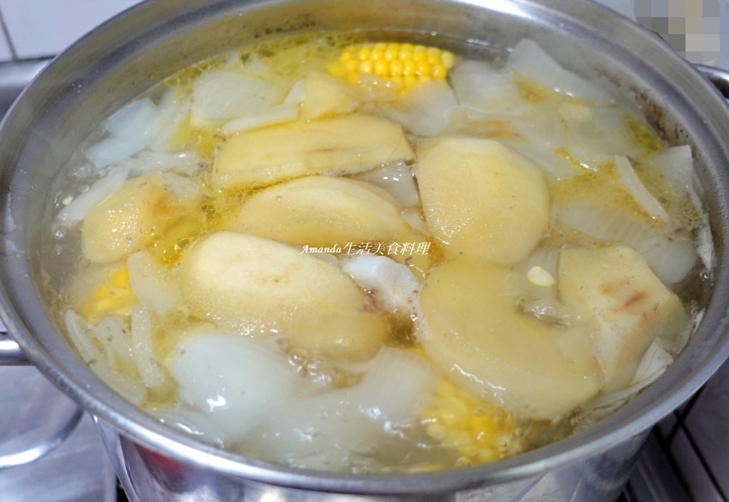 Amanda食譜,一鍋多用,健康高湯,家常菜,居家料理,火鍋湯,火鍋湯底,火鍋高湯,自製高湯,蔬果雞高湯,蔬果高湯,雞湯,雞骨高湯,雞高湯,雞高湯做法,食譜,高湯,高湯做法,高湯食譜,鮮甜高湯,鮮蔬高湯 @Amanda生活美食料理 Amanda食譜,一鍋多用,健康高湯,家常菜,居家料理,火鍋湯,火鍋湯底,火鍋高湯,自製高湯,蔬果雞高湯,蔬果高湯,雞湯,雞骨高湯,雞高湯,雞高湯做法,食譜,高湯,高湯做法,高湯食譜,鮮甜高湯,鮮蔬高湯 @Amanda生活美食料理