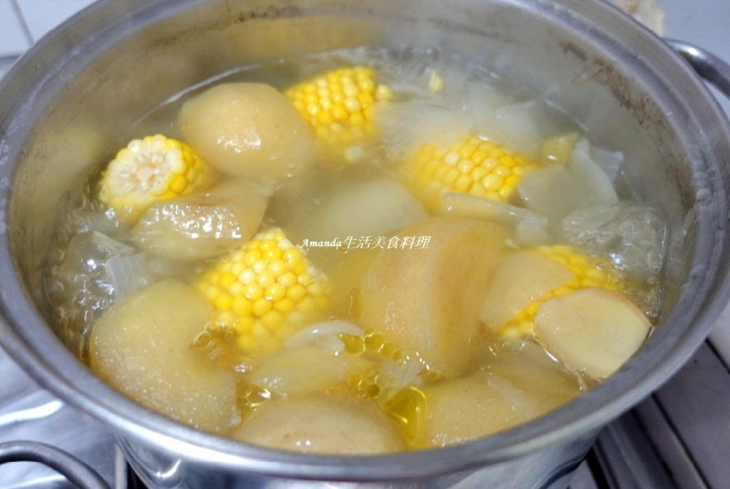 Amanda食譜,一鍋多用,健康高湯,家常菜,居家料理,火鍋湯,火鍋湯底,火鍋高湯,自製高湯,蔬果雞高湯,蔬果高湯,雞湯,雞骨高湯,雞高湯,雞高湯做法,食譜,高湯,高湯做法,高湯食譜,鮮甜高湯,鮮蔬高湯 @Amanda生活美食料理 Amanda食譜,一鍋多用,健康高湯,家常菜,居家料理,火鍋湯,火鍋湯底,火鍋高湯,自製高湯,蔬果雞高湯,蔬果高湯,雞湯,雞骨高湯,雞高湯,雞高湯做法,食譜,高湯,高湯做法,高湯食譜,鮮甜高湯,鮮蔬高湯 @Amanda生活美食料理