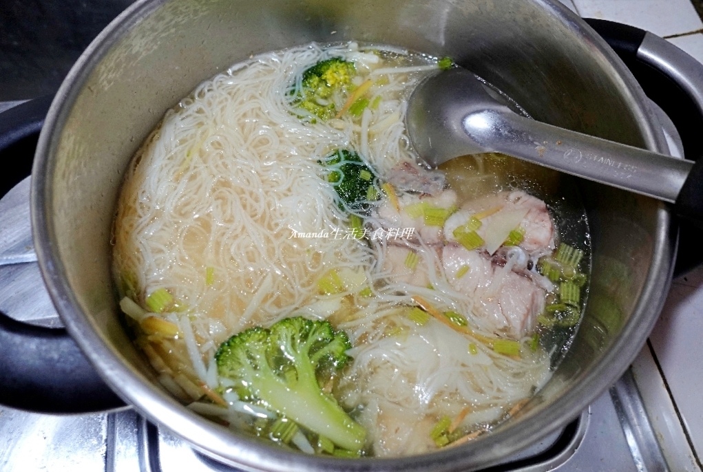 Amanda食譜,海鮮麵線,竹筍麵,蔬菜魚湯,金門麵線,食譜,魚湯,魚湯麵線,鮮魚麵線,鮮魚麵線作法,麵線料理,麵線湯 @Amanda生活美食料理 Amanda食譜,海鮮麵線,竹筍麵,蔬菜魚湯,金門麵線,食譜,魚湯,魚湯麵線,鮮魚麵線,鮮魚麵線作法,麵線料理,麵線湯 @Amanda生活美食料理