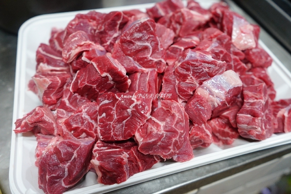 Amanda食譜,免牛骨牛肉湯,家常紅燒牛肉湯,常備菜,牛肉湯,牛肉湯做法,牛肉湯食譜,牛腱料理,番茄牛肉湯,番茄紅燒牛肉做法,紅燒牛肉,紅燒牛肉湯,紅燒牛腱肉,紅燒番茄牛肉湯,食譜,餐廳級牛肉湯 @Amanda生活美食料理