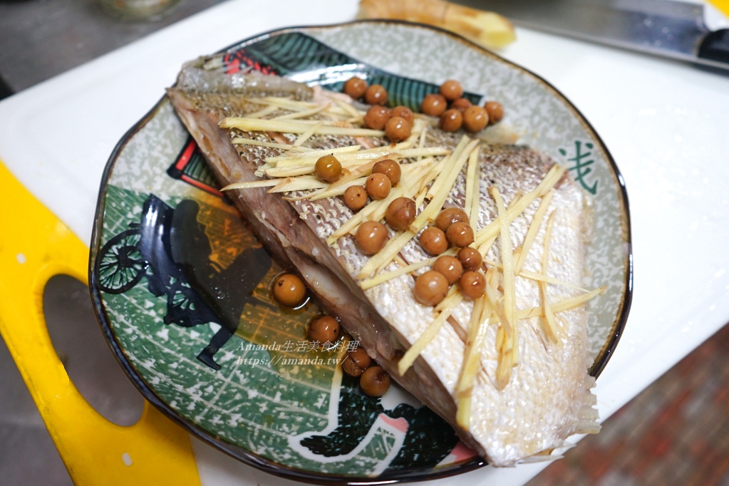 樹子清蒸魚,樹子蒸富貴魚,樹子蒸樹葉魚,樹子蒸魚,海鮮,清蒸圓眼燕魚,清蒸富貴魚,清蒸樹葉魚,清蒸燕鯧魚,清蒸魚,清蒸魚料理,蒸富貴魚,電鍋蒸富貴魚,電鍋蒸魚,食譜 @Amanda生活美食料理