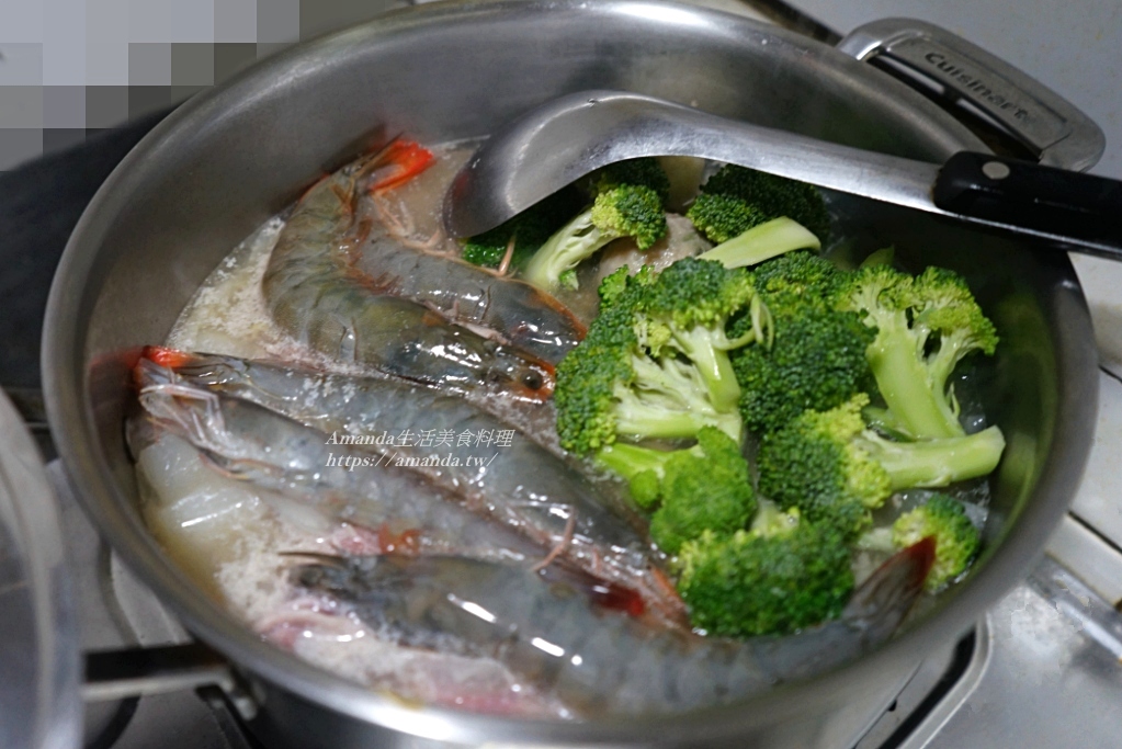 排骨湯火鍋,海鮮,火鍋,營養高湯,自製高湯,蔬菜海鮮鍋,蔬菜豬肉鍋,蔬菜豬肉鮮蝦鍋,蔬菜鮮蝦鍋,食譜,高湯火鍋 @Amanda生活美食料理 排骨湯火鍋,海鮮,火鍋,營養高湯,自製高湯,蔬菜海鮮鍋,蔬菜豬肉鍋,蔬菜豬肉鮮蝦鍋,蔬菜鮮蝦鍋,食譜,高湯火鍋 @Amanda生活美食料理
