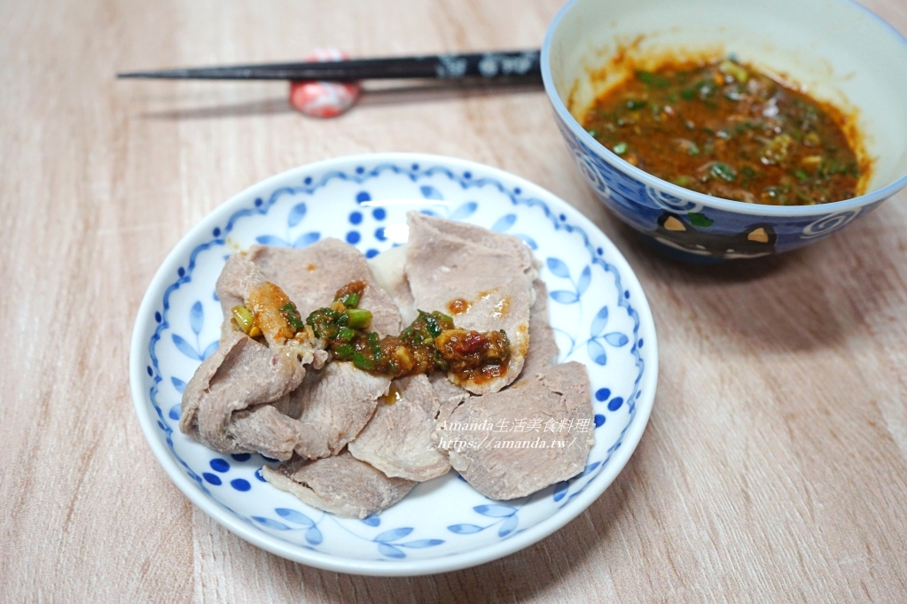 十分鐘上菜,沙茶沾醬,火鍋沾醬,熟食沾醬,熟食火鍋沾醬,熟食火鍋醬,自製醬料,葷食醬料,蒜味醬,蒜味醬油,辣椒醬,食譜 @Amanda生活美食料理