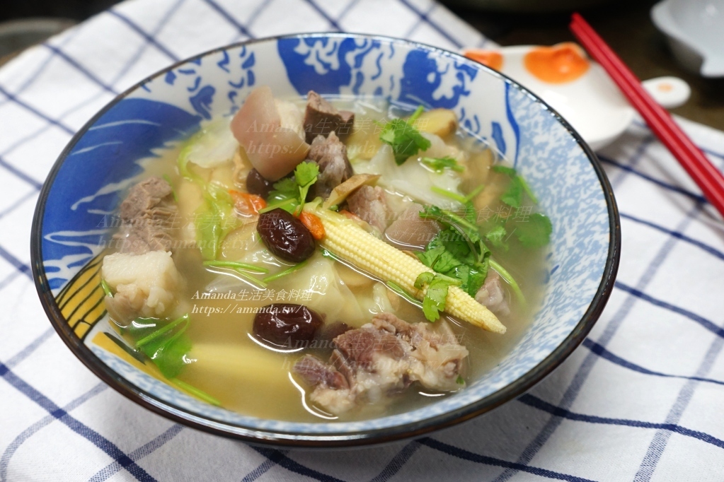 Amanda食譜,台灣羊肉,清湯羊肉爐,清燉羊肉,清燉羊肉火鍋,清燉羊肉蔬菜湯,清燉蔬菜羊肉,羊肉沒腥味,羊肉沾醬,羊肉清湯做法,羊肉湯,羊肉湯 食譜,羊肉湯料理,羊肉湯食譜,自己煮,食譜,養生湯,養生羊肉湯 @Amanda生活美食料理