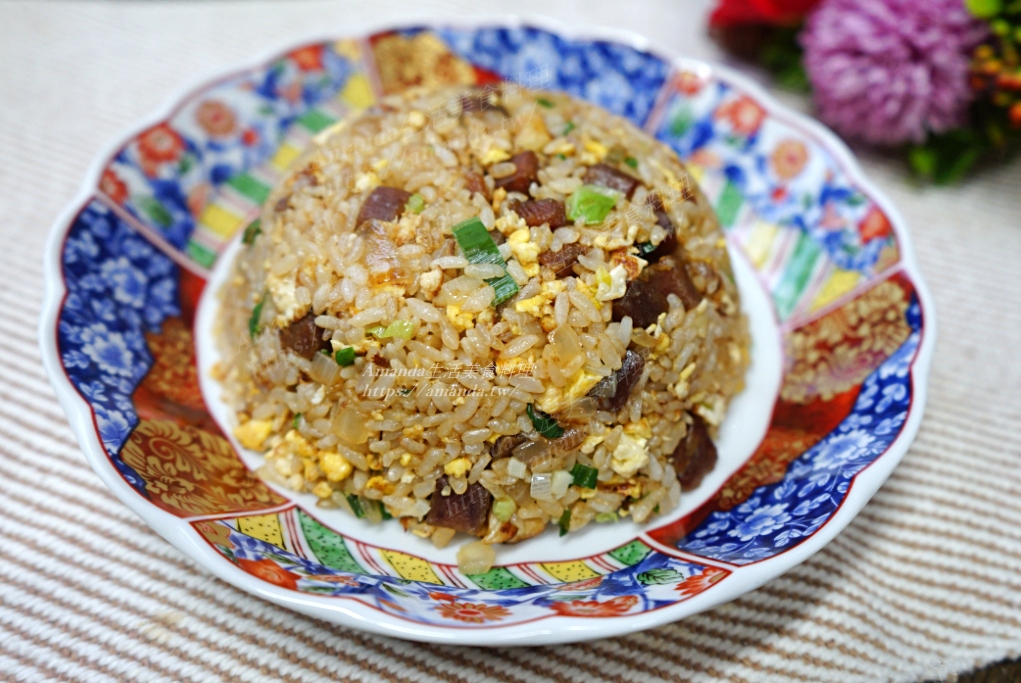 Amanda食譜,十分鐘上菜,炒飯,烏魚卵,烏魚子,烏魚子料理,烏魚子炒飯,烏魚子炒飯做法,自己煮,蒜香烏魚子炒飯,食譜,魚子炒飯 @Amanda生活美食料理