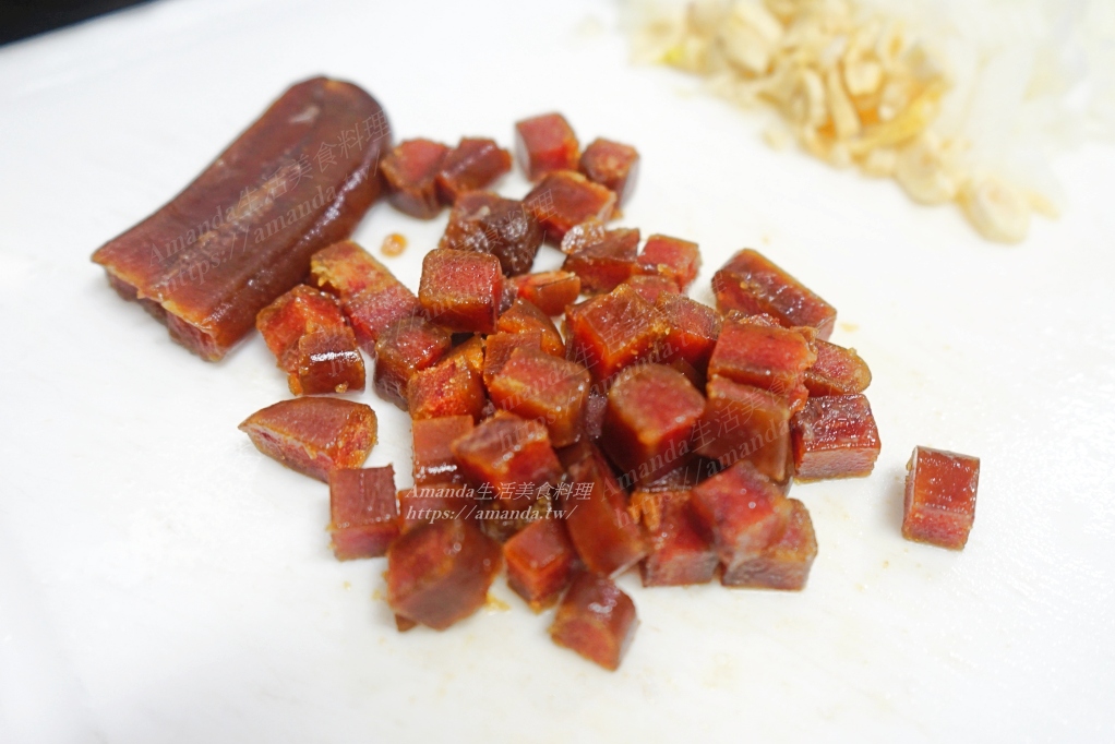 Amanda食譜,十分鐘上菜,台灣料理,台灣料理食譜,炒飯,烏魚卵,烏魚子,烏魚子料理,烏魚子炒飯,烏魚子炒飯做法,自己煮,蒜香烏魚子炒飯,食譜,魚子炒飯 @Amanda生活美食料理 Amanda食譜,十分鐘上菜,台灣料理,台灣料理食譜,炒飯,烏魚卵,烏魚子,烏魚子料理,烏魚子炒飯,烏魚子炒飯做法,自己煮,蒜香烏魚子炒飯,食譜,魚子炒飯 @Amanda生活美食料理