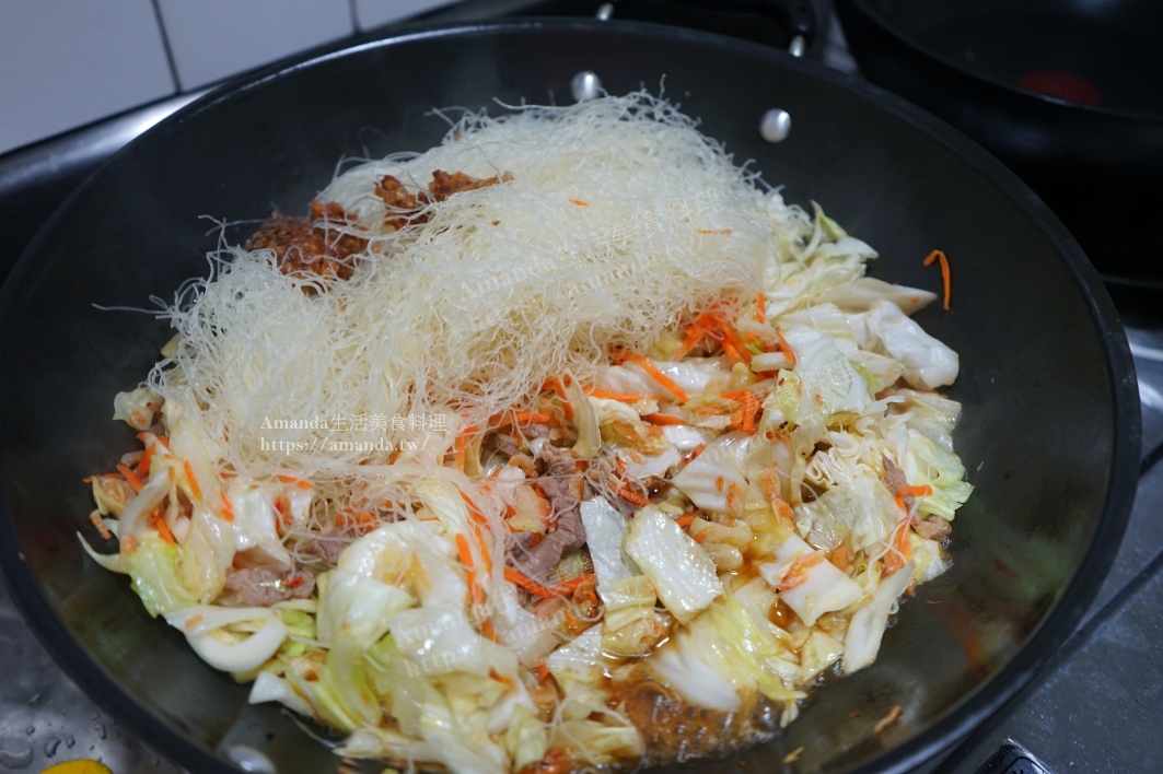 Amanda食譜,台式炒米粉,台灣小吃,台灣美食,櫻花蝦炒米粉,櫻花蝦肉絲炒米粉,炒米粉影片,炒米粉影音,肉絲炒米粉,食譜,食譜影音 @Amanda生活美食料理 Amanda食譜,台式炒米粉,台灣小吃,台灣美食,櫻花蝦炒米粉,櫻花蝦肉絲炒米粉,炒米粉影片,炒米粉影音,肉絲炒米粉,食譜,食譜影音 @Amanda生活美食料理