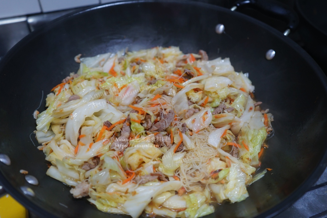 Amanda食譜,台式炒米粉,台灣小吃,台灣美食,櫻花蝦炒米粉,櫻花蝦肉絲炒米粉,炒米粉影片,炒米粉影音,肉絲炒米粉,食譜,食譜影音 @Amanda生活美食料理 Amanda食譜,台式炒米粉,台灣小吃,台灣美食,櫻花蝦炒米粉,櫻花蝦肉絲炒米粉,炒米粉影片,炒米粉影音,肉絲炒米粉,食譜,食譜影音 @Amanda生活美食料理