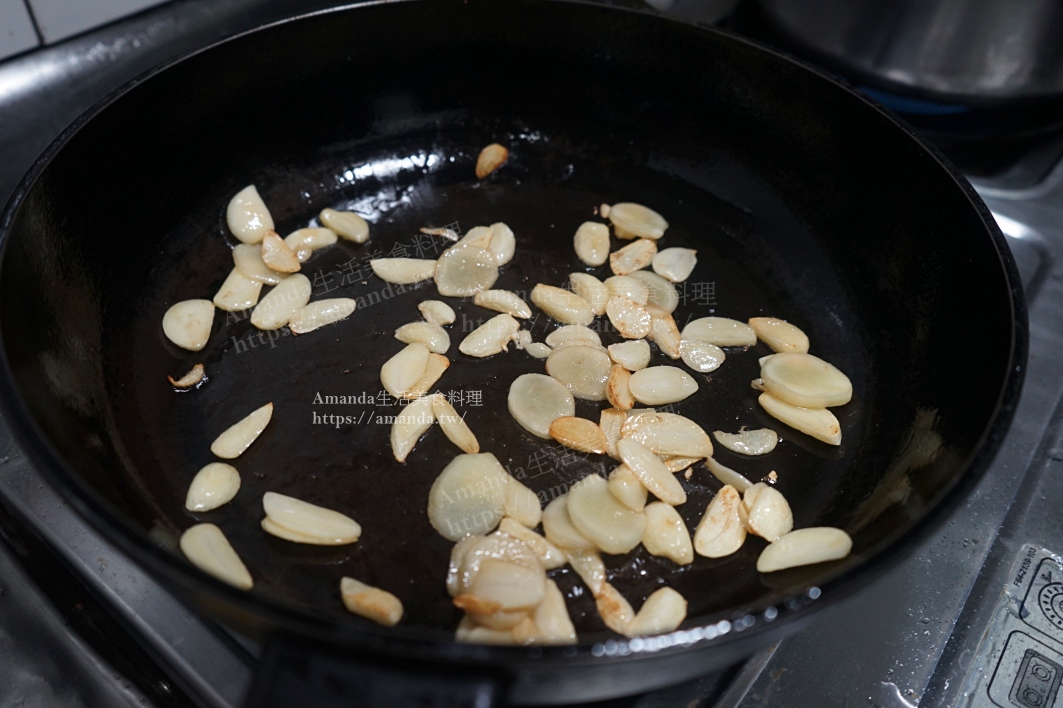 2026海鮮料理,Amanda食譜,十分鐘上菜,台灣小吃,台灣美食,帶殼蝦,快炒,快炒食譜,泰國蝦,海鮮,海鮮料理,海鮮食譜,熱炒,白蝦,白蝦料理,胡椒蝦,草蝦,草蝦料理,蒜味胡椒蝦,蝦料理,釣蝦場美食,食譜 @Amanda生活美食料理