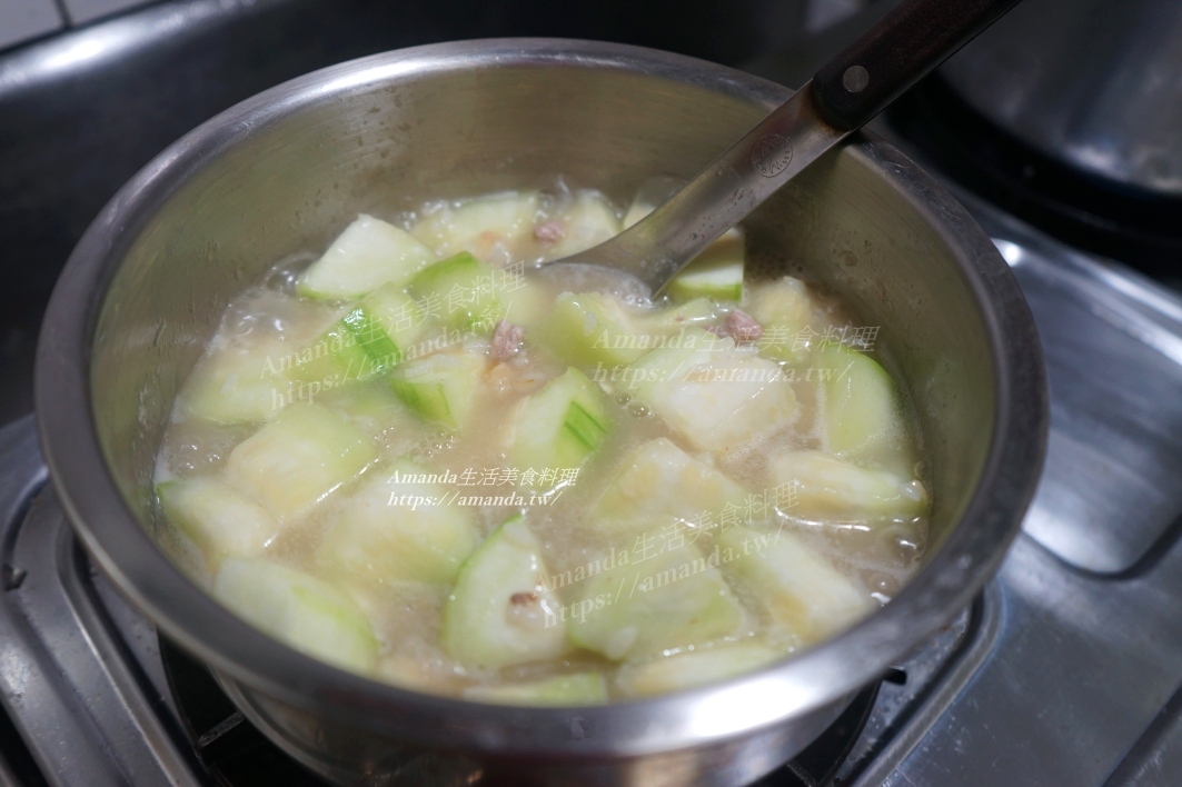 Amanda食譜,絲瓜粥,絲瓜肉粥,絲瓜鹹蛋周,食譜,鹹粥,鹹蛋絲瓜粥,鹹蛋絲瓜肉粥 @Amanda生活美食料理