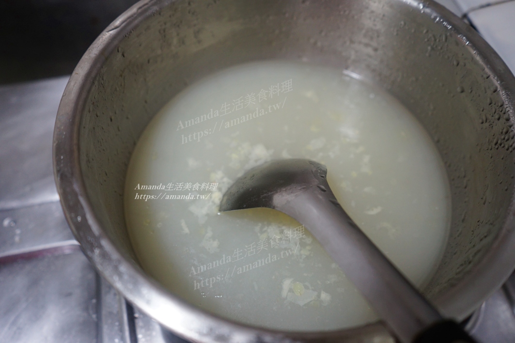 Amanda食譜,台式玉米濃湯,濃湯,無奶油玉米濃湯,牛排館玉米濃湯,玉米湯,玉米濃湯,雞湯,雞骨高湯,雞高湯,食譜,鮮奶玉米濃湯 @Amanda生活美食料理