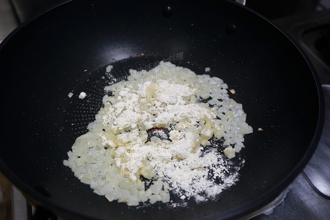 Amanda食譜,台式玉米濃湯,濃湯,無奶油玉米濃湯,牛排館玉米濃湯,玉米湯,玉米濃湯,雞湯,雞骨高湯,雞高湯,食譜,鮮奶玉米濃湯 @Amanda生活美食料理
